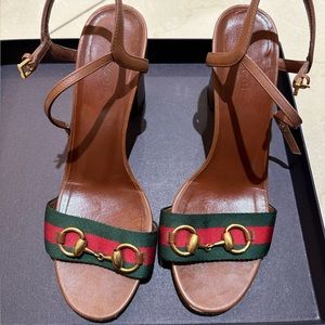 GUCCI Leather
Mid-heel Sandal, Brown,Leather